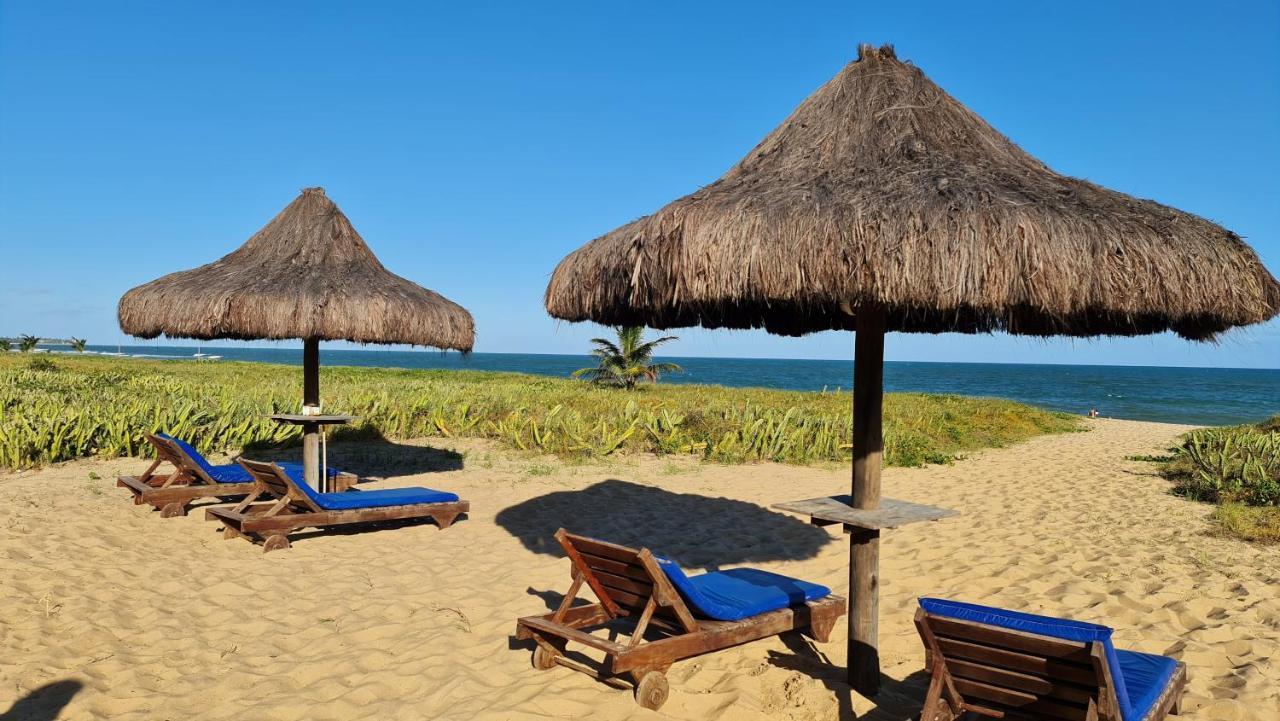 Pousada Praia Das Ondas - Pe Na Areia Hotel Itacimirim Ngoại thất bức ảnh